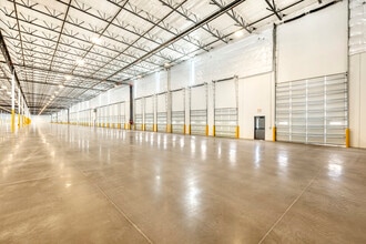 7501 E Redfield Rd, Scottsdale, AZ for lease Interior Photo- Image 2 of 3