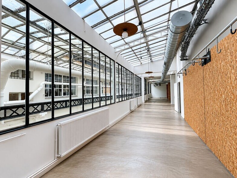 18 Rue Du Faubourg Du Temple, Paris à louer - Photo intérieure - Image 2 de 7