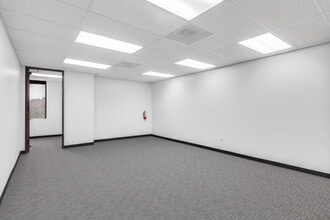 8200 N Mopac Expy, Austin, TX for lease Interior Photo- Image 2 of 3