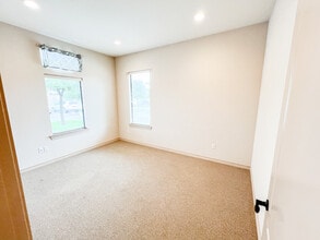 707 Tradewinds Blvd, Midland, TX for lease Building Photo- Image 2 of 20