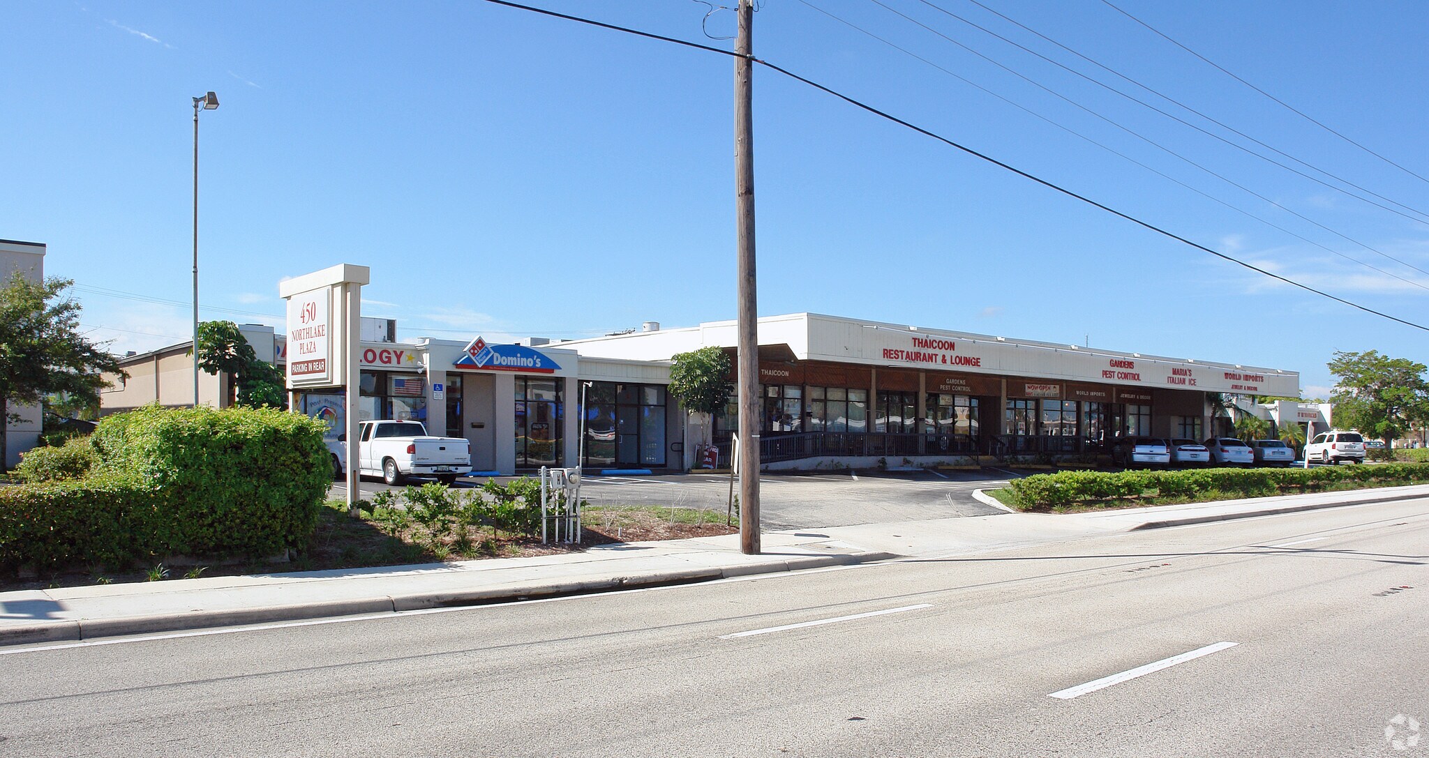 450 Northlake Blvd, Lake Park, FL for lease Primary Photo- Image 1 of 5