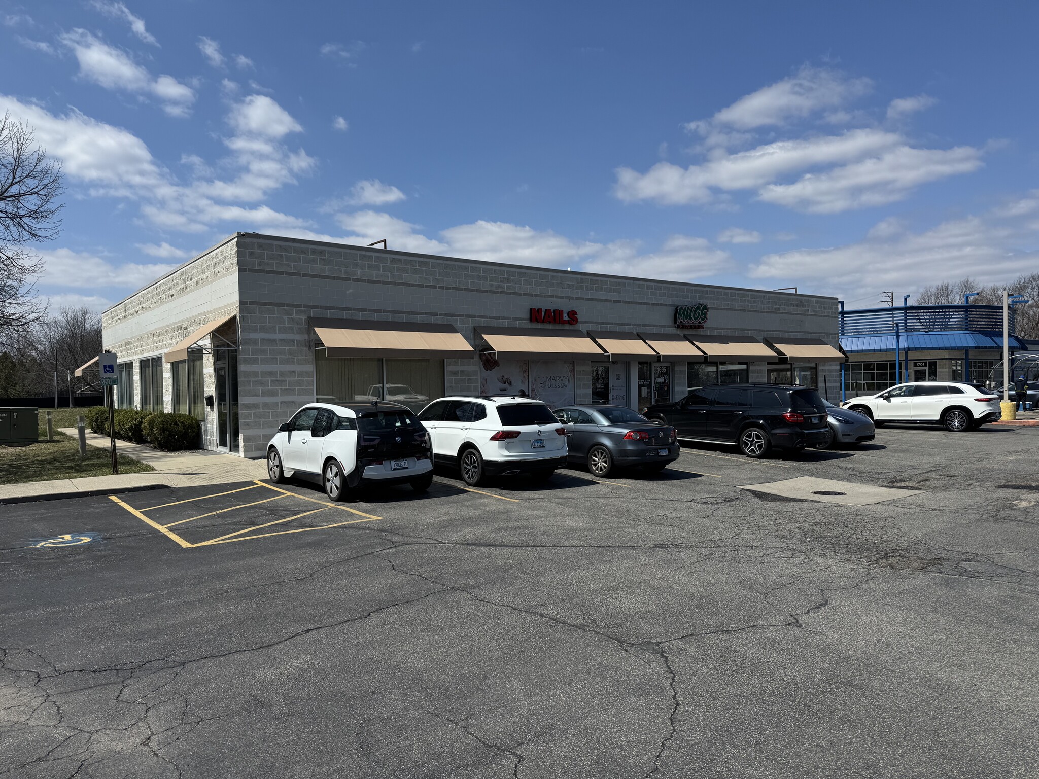 1691-1697 Weiland Rd, Buffalo Grove, IL for lease Building Photo- Image 1 of 3