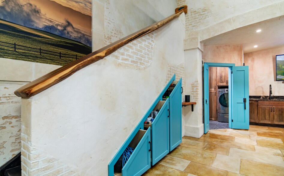 7231 Stonewall Bnd, San Antonio, TX à vendre - Photo du bâtiment - Image 2 de 17