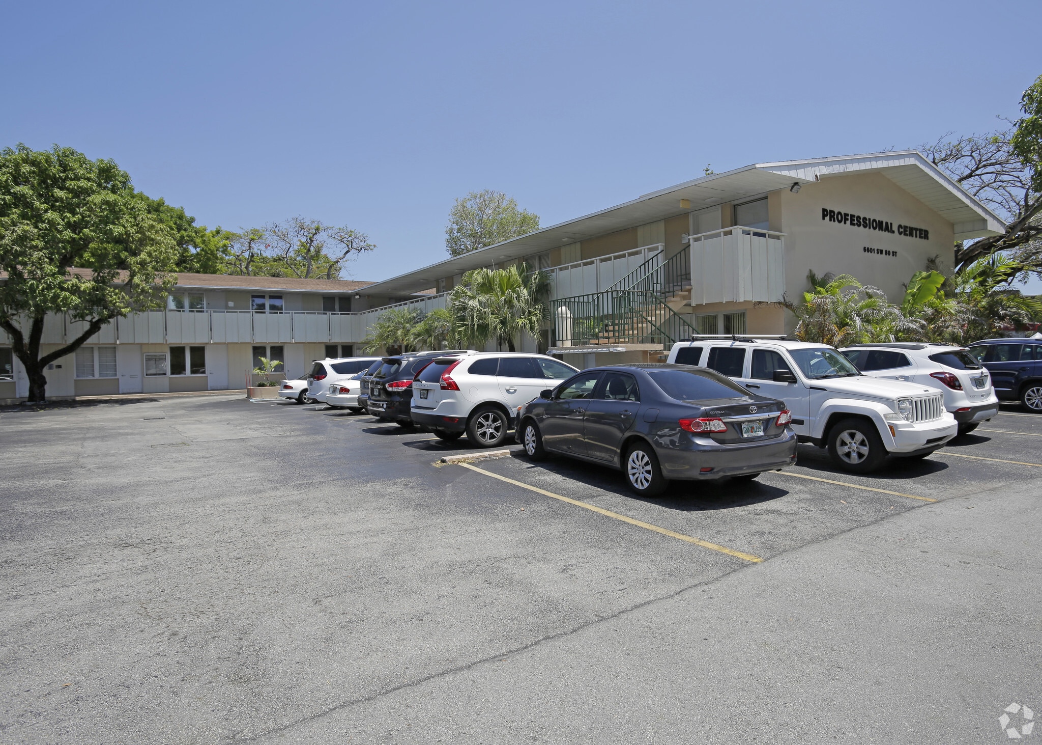 6601 SW 80th St, Miami, FL for lease Building Photo- Image 1 of 18
