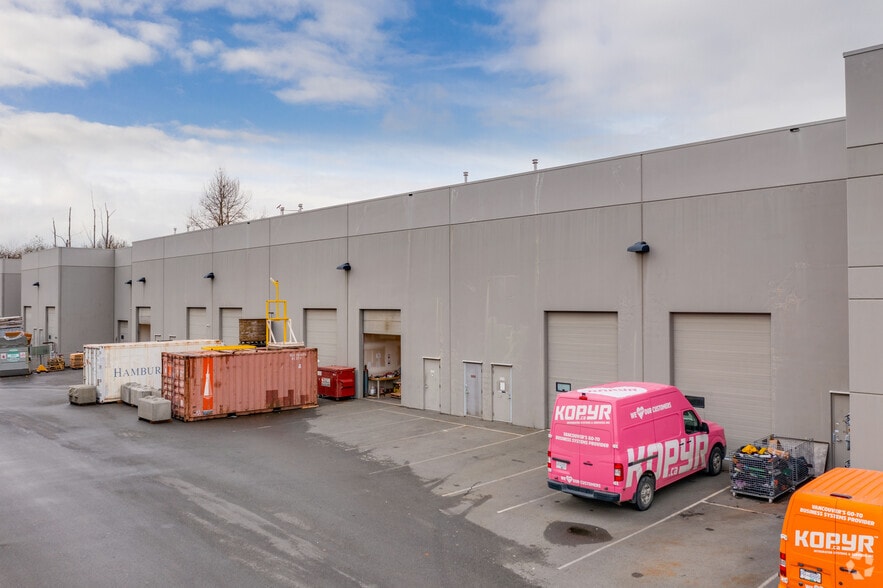 8291 92nd St, Delta, BC for lease - Building Photo - Image 3 of 5
