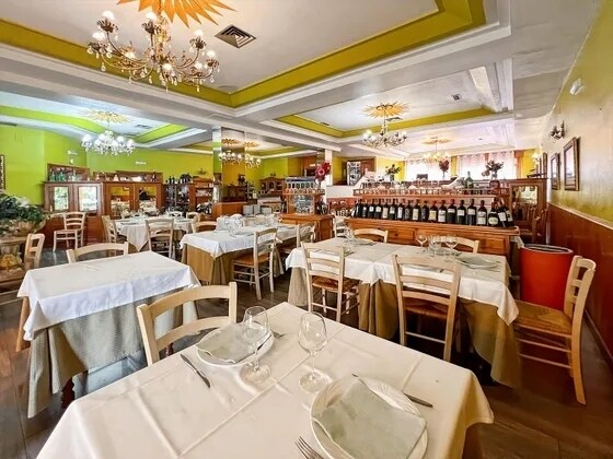 El Escorial, MAD 28280 - - - Interior Photo - Image 1 of 2