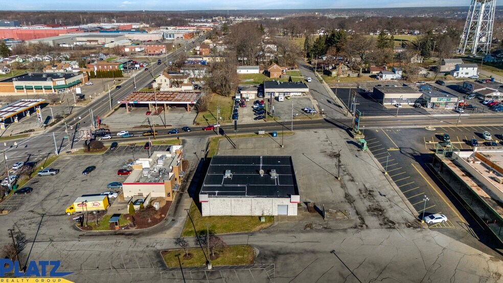 3501 Mahoning Ave, Youngstown, OH for sale - Building Photo - Image 2 of 8