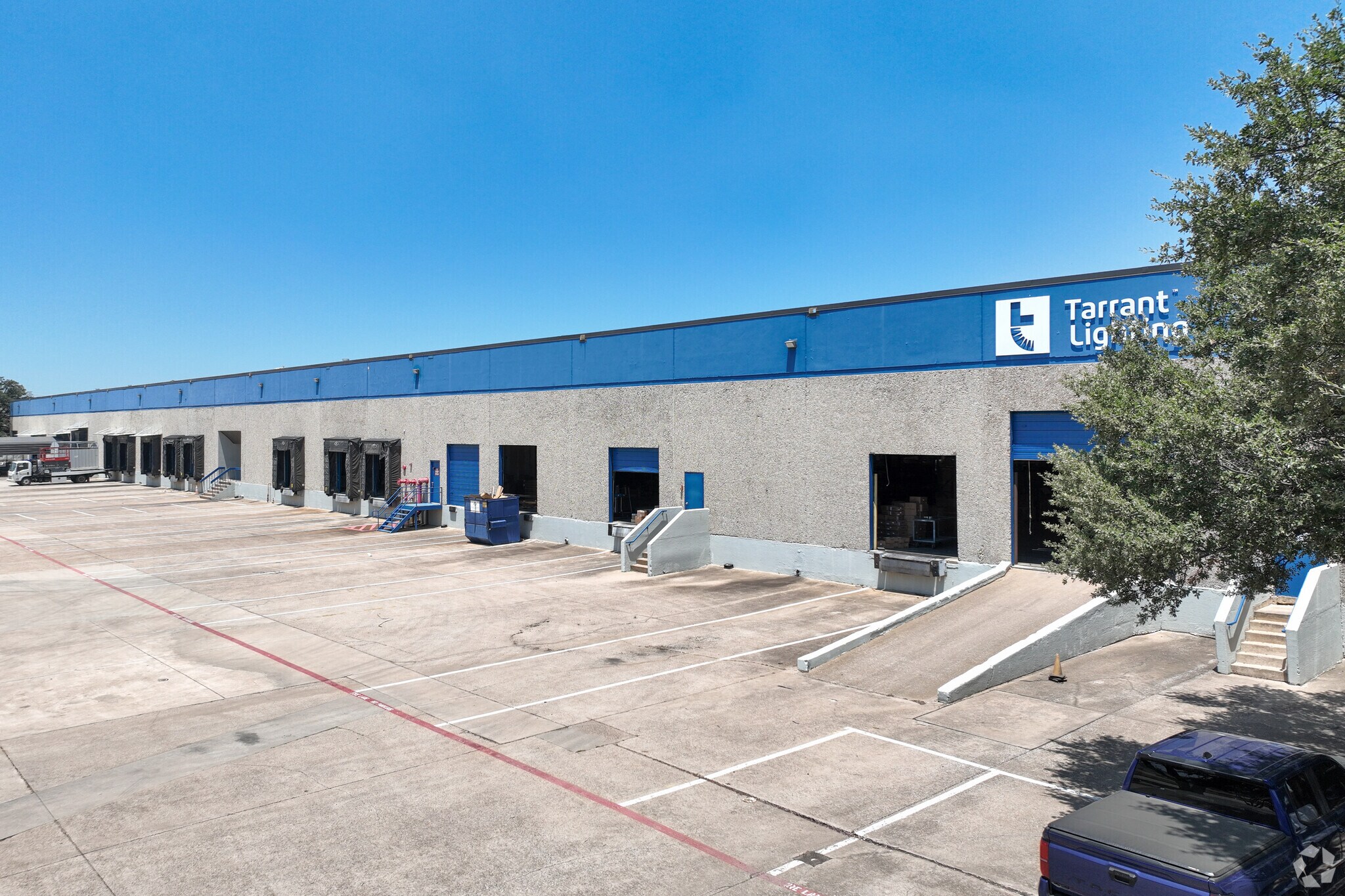 2107-2113 Franklin Dr, Fort Worth, TX for lease Primary Photo- Image 1 of 6