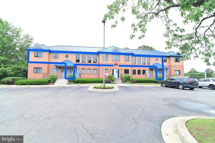 605 Post Office Rd, Waldorf, MD for sale - Building Photo - Image 1 of 20