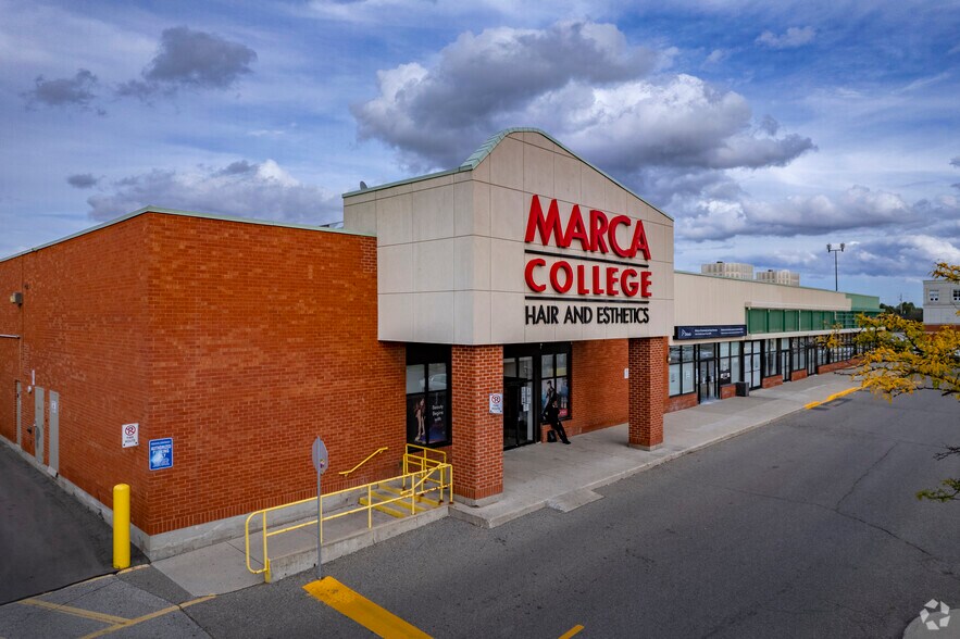 366-374 Main St N, Brampton, ON à louer - Photo principale - Image 2 de 2