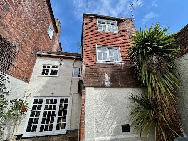 35 Oxford St, Newbury for lease - Building Photo - Image 2 of 3
