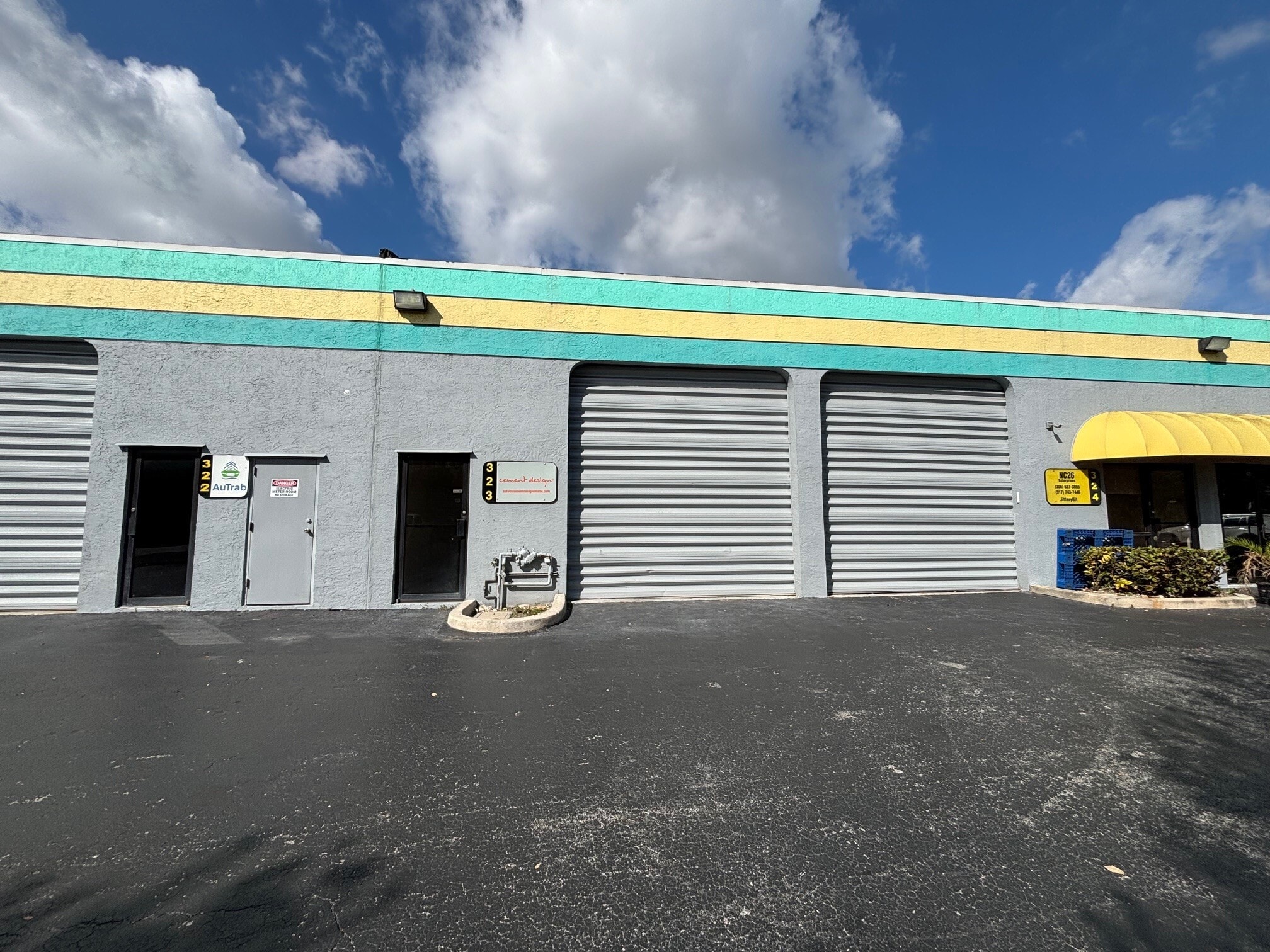 4990 SW 52nd St, Fort Lauderdale, FL for lease Interior Photo- Image 1 of 8