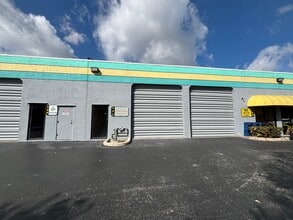 4990 SW 52nd St, Fort Lauderdale, FL for lease Interior Photo- Image 1 of 8