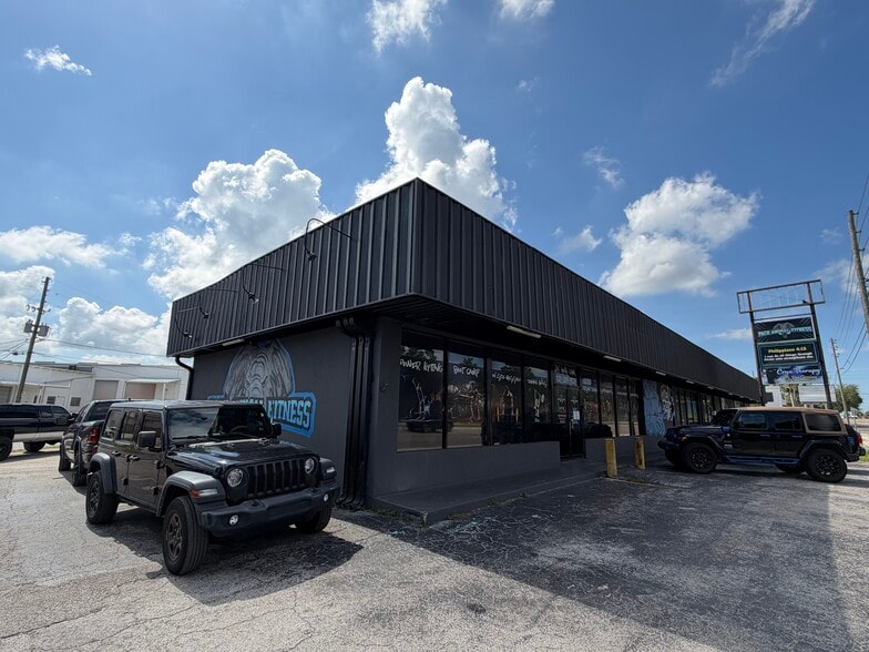 5983 49th St N, Saint Petersburg, FL for lease - Building Photo - Image 3 of 20