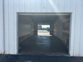 6043 Deacon Rd, Sarasota, FL for lease Interior Photo- Image 1 of 3