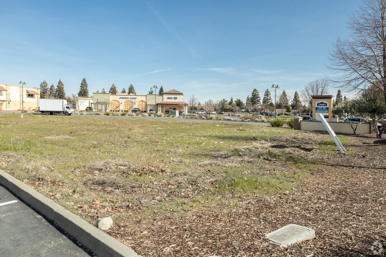 Pad-D Hwy 65, Lincoln, CA for lease Building Photo- Image 1 of 3