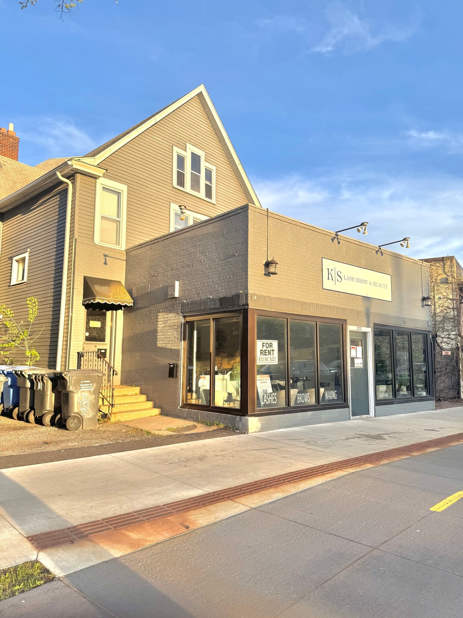 2725-2729 Hennepin Ave, Minneapolis, MN for lease Primary Photo- Image 1 of 28
