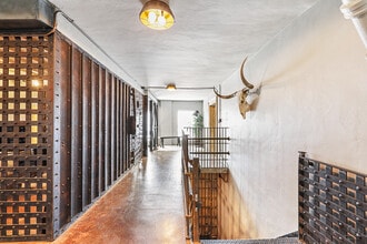 115 S Kentucky St, McKinney, TX à louer Photo intérieure- Image 2 de 10