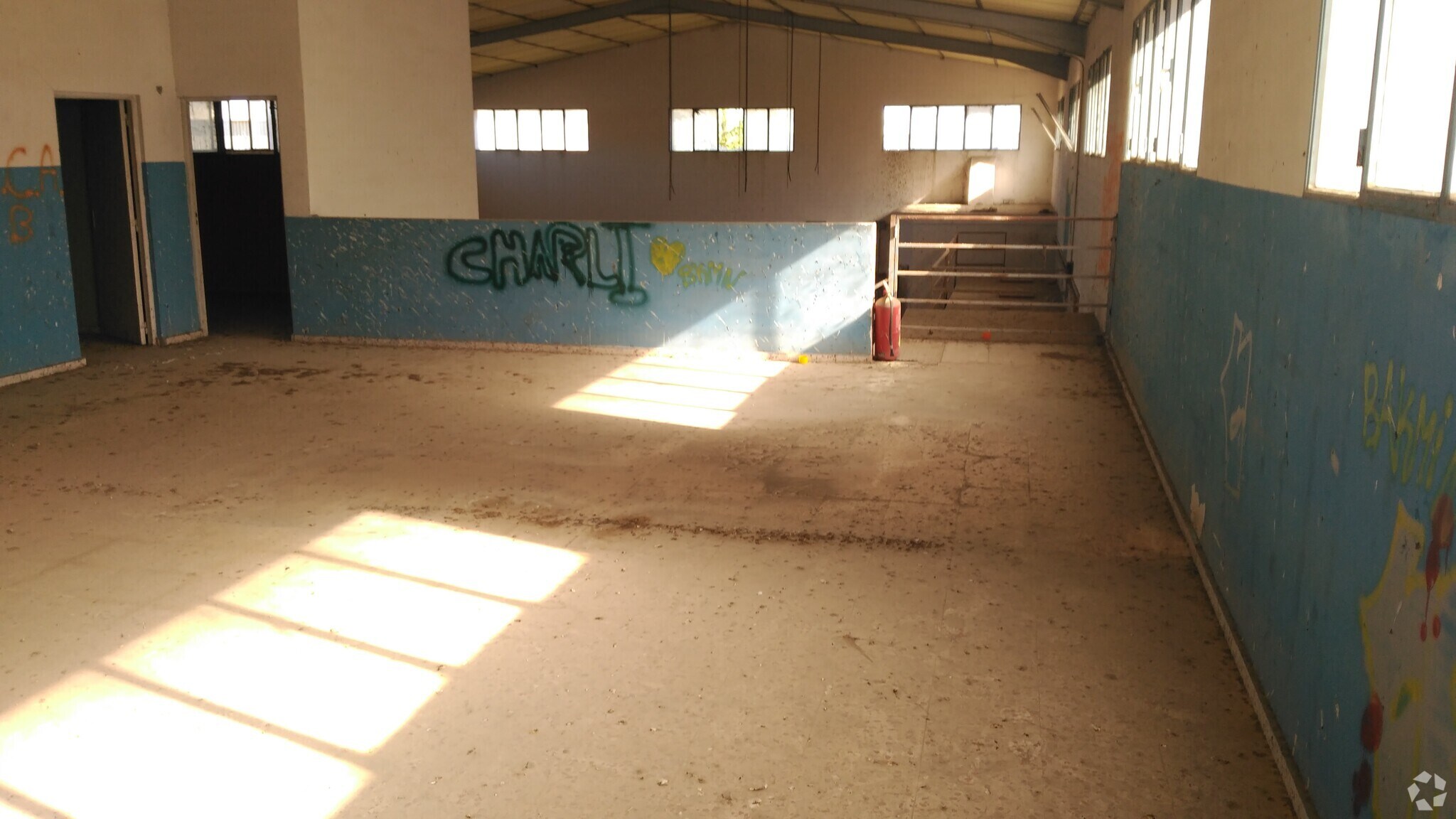 Industriel dans Arganda del Rey, Madrid à vendre Photo du bâtiment- Image 1 de 5