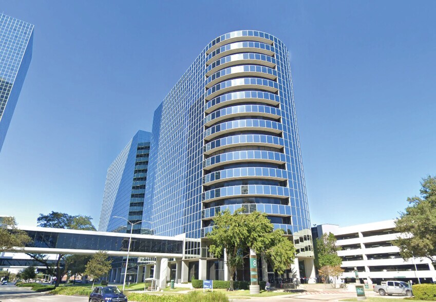 8 Greenway Plz, Houston, TX à louer - Photo du bâtiment - Image 2 de 24