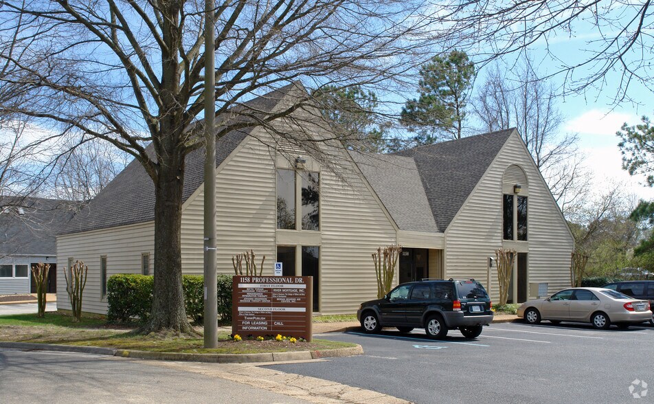 1158 Professional Dr, Williamsburg, VA à louer - Photo du bâtiment - Image 1 de 4