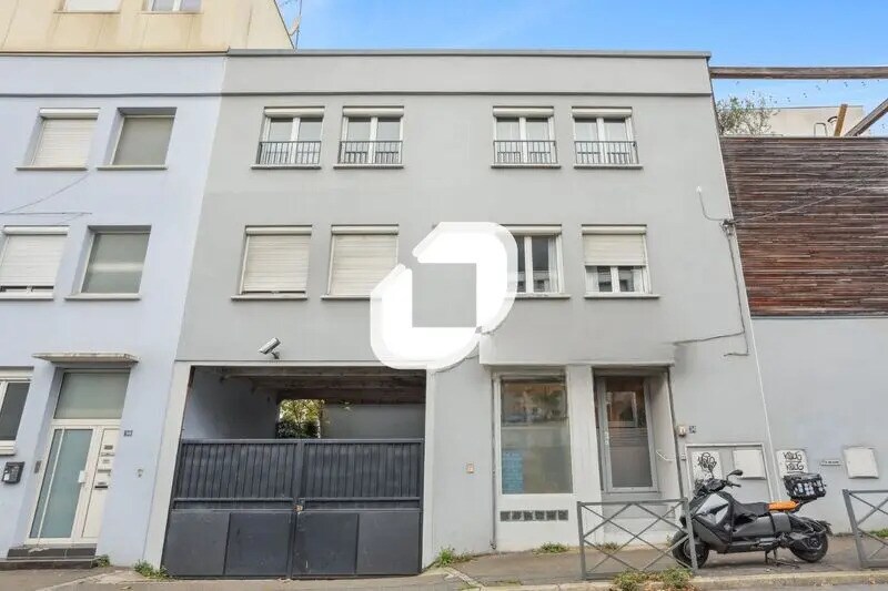 Office in Montreuil for sale Building Photo- Image 1 of 14