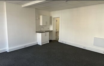 46 High St, Leighton Buzzard for lease Interior Photo- Image 1 of 1