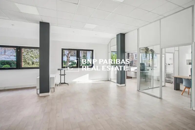 6 Rue Antonin Raynaud, Levallois-Perret à louer - Photo du bâtiment - Image 3 de 16