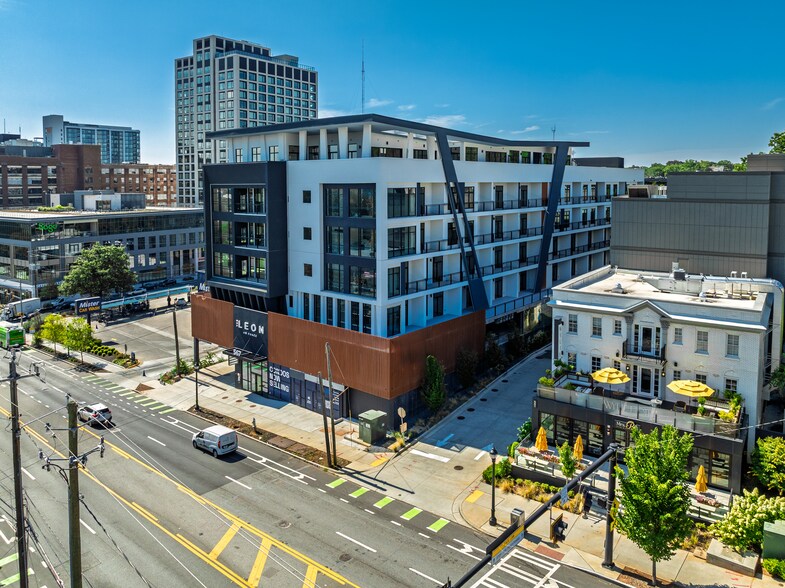 567 Ponce de Leon Ave, Atlanta, GA à vendre - Photo du bâtiment - Image 1 de 2