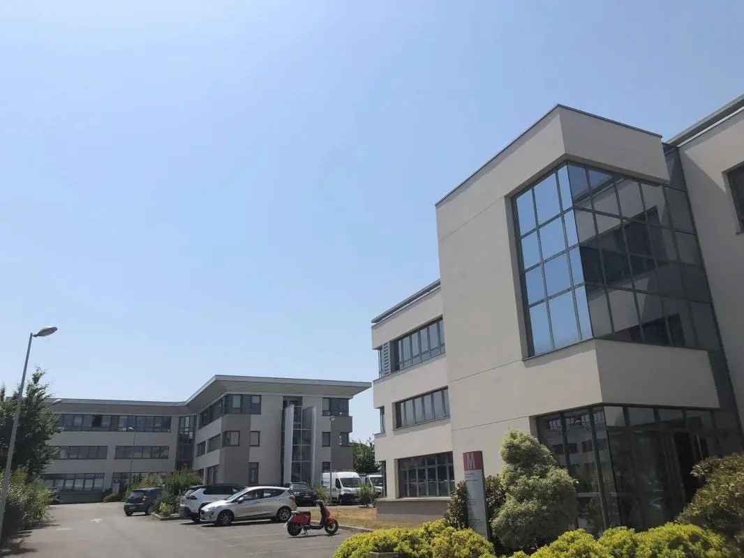 Office in Saint-Grégoire for lease Building Photo- Image 1 of 11