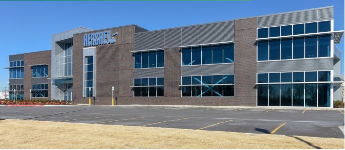 401 SE Plaza Ave, Bentonville, AR for lease - Building Photo - Image 3 of 4