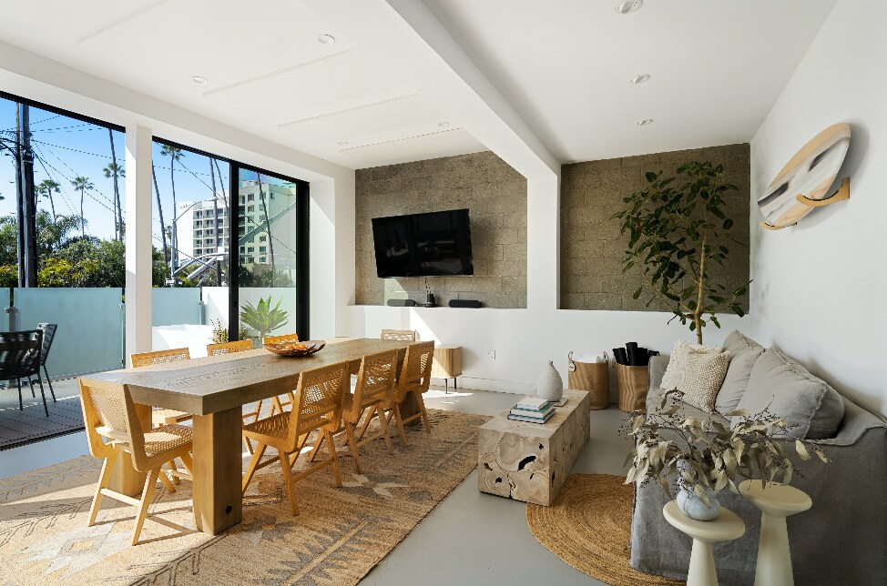 2210 Main St, Santa Monica, CA à louer Photo principale- Image 1 de 15