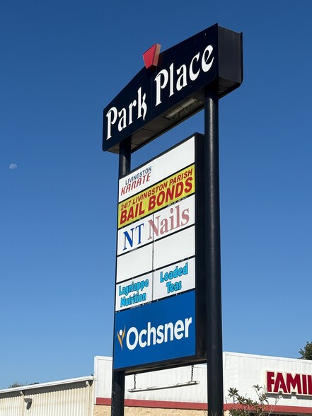 29437 S Frost Rd, Livingston, LA à louer - Photo du bâtiment - Image 2 de 7