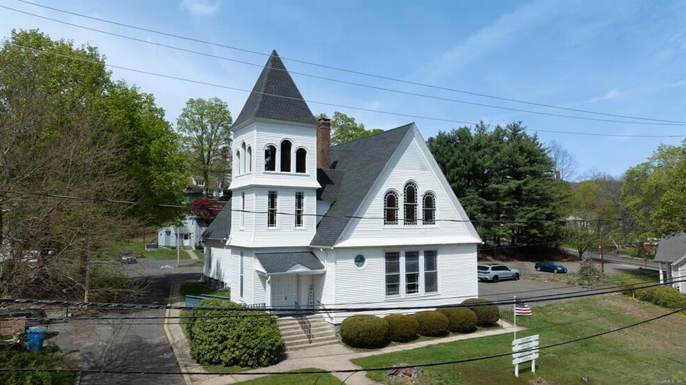 517 West St, Bristol, CT for sale - Building Photo - Image 2 of 4