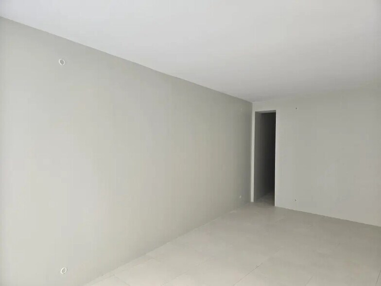 Retail in Paris for sale - Building Photo - Image 3 of 5