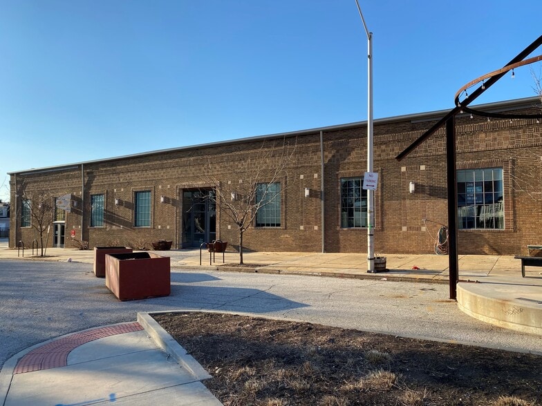 2600 N Howard St, Baltimore, MD for lease - Building Photo - Image 2 of 4
