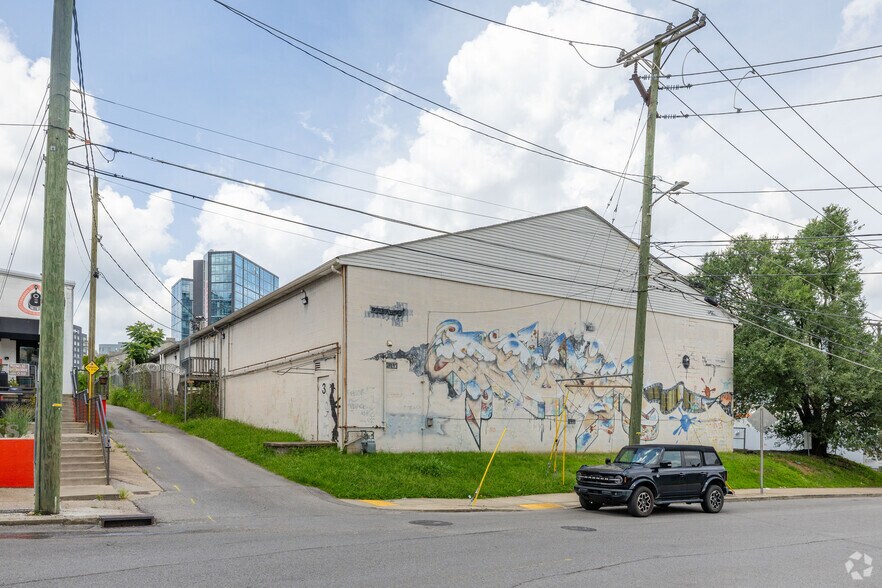 801 Ewing, Nashville, TN à vendre - Photo du bâtiment - Image 2 de 4