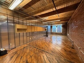 431 S Main St, Memphis, TN for lease Interior Photo- Image 2 of 9