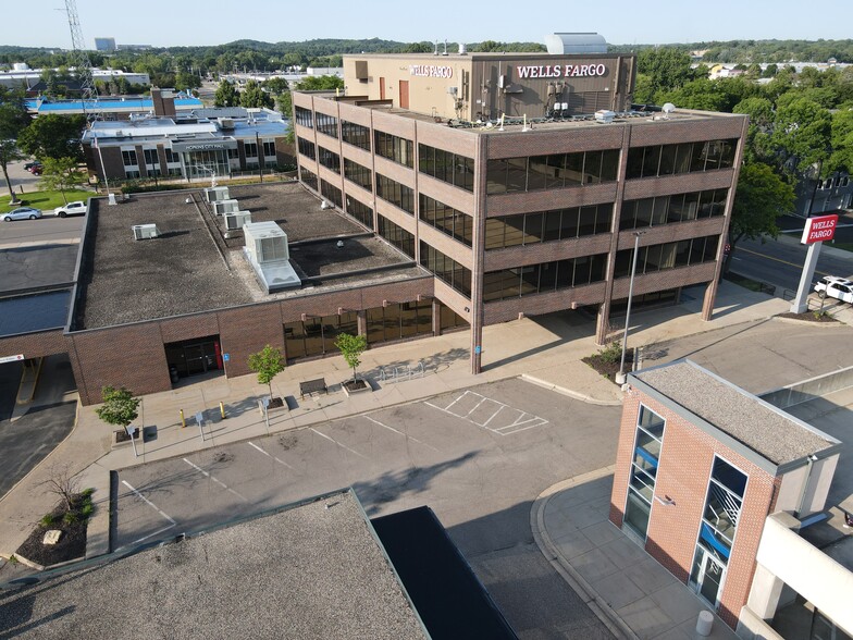 1011 1st St S, Hopkins, MN for lease - Building Photo - Image 3 of 24
