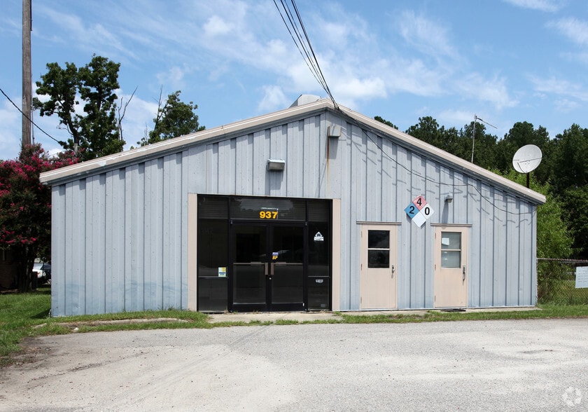 937 N Brightleaf Blvd, Smithfield, NC à vendre - Photo principale - Image 1 de 7
