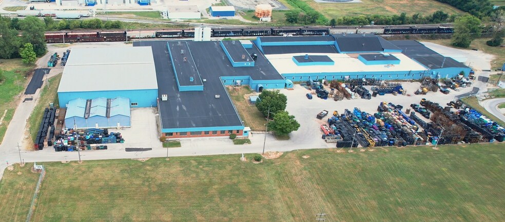 1150 State St, Fostoria, OH à vendre - Photo du bâtiment - Image 3 de 12