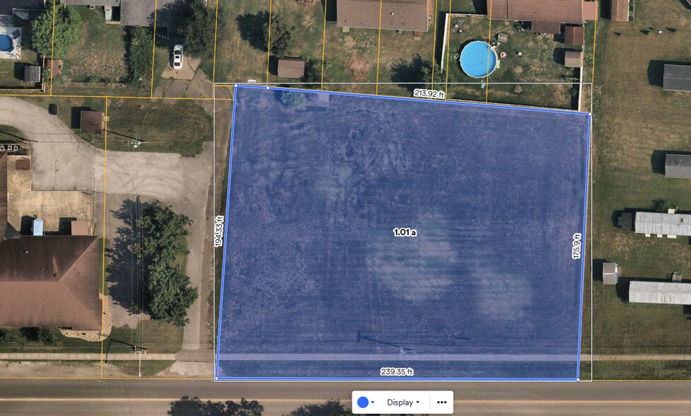 1303 Colegate Dr, Marietta, OH for sale - Building Photo - Image 2 of 2