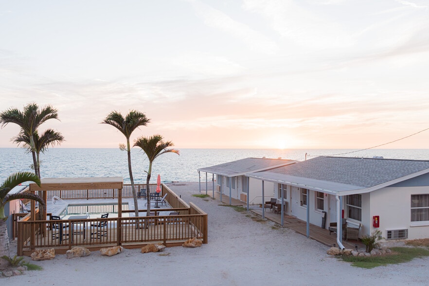 8520 Manasota Key Rd, Englewood, FL for sale - Building Photo - Image 2 of 23