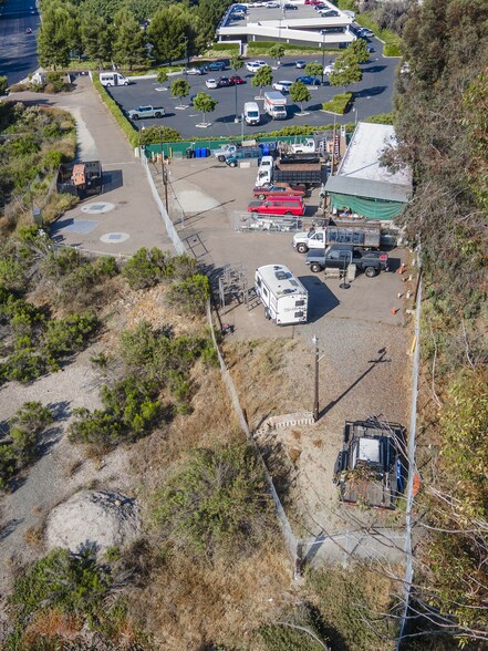 3033 Camino Del Rio N, San Diego, CA for lease - Building Photo - Image 2 of 2