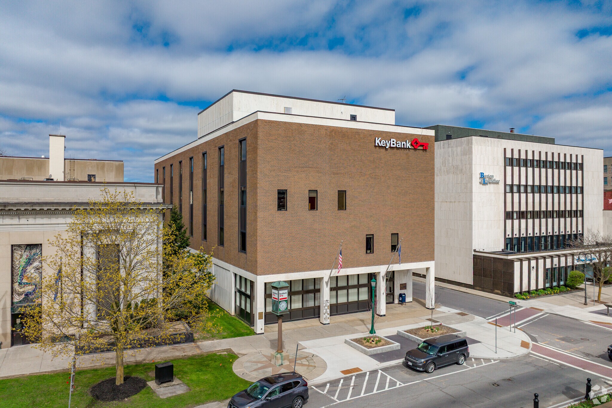 200 Washington St, Watertown, NY for lease Primary Photo- Image 1 of 6