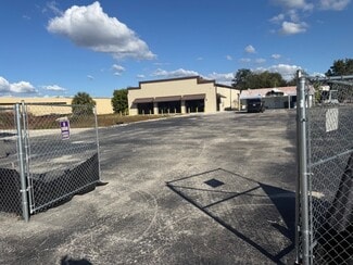 Plus de détails pour 3671 Fowler St, Fort Myers, FL - Commerce de détail à vendre