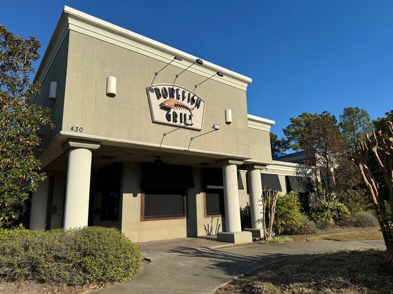 3430 Galleria Cir, Hoover, AL à louer - Photo du bâtiment - Image 2 de 5