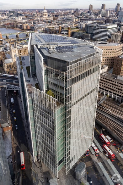 3 London Bridge St, Londres à louer - Photo du bâtiment - Image 2 de 19