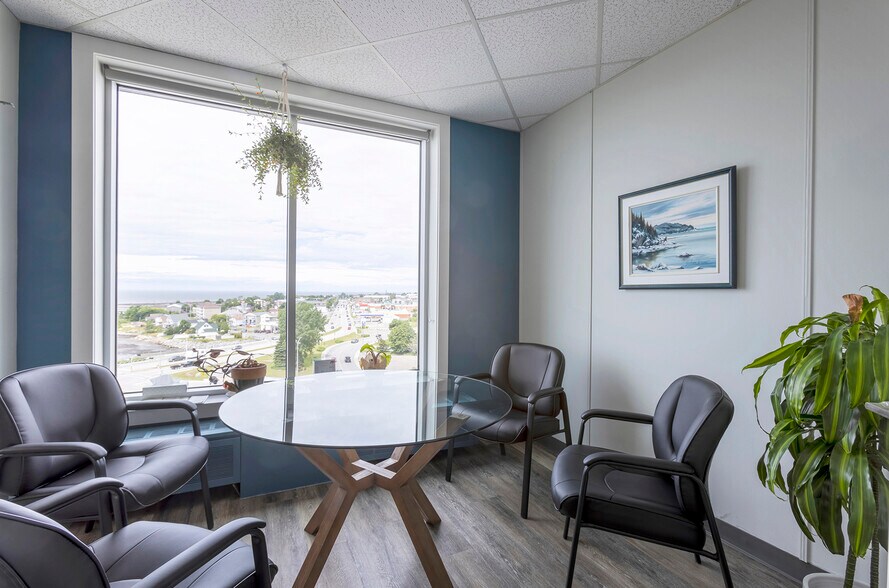 320 Rue Saint-Germain E, Rimouski, QC à louer - Photo intérieure - Image 3 de 5