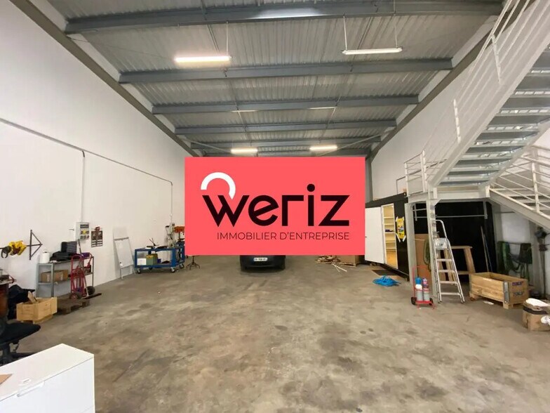 Industrial in La Ciotat for lease - Building Photo - Image 2 of 9